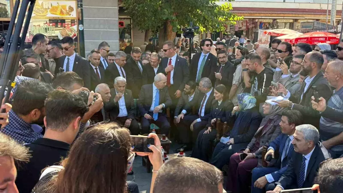 kurtulmus diyarbakirda cuma namazi kildi 8pFSPa9d.jpg