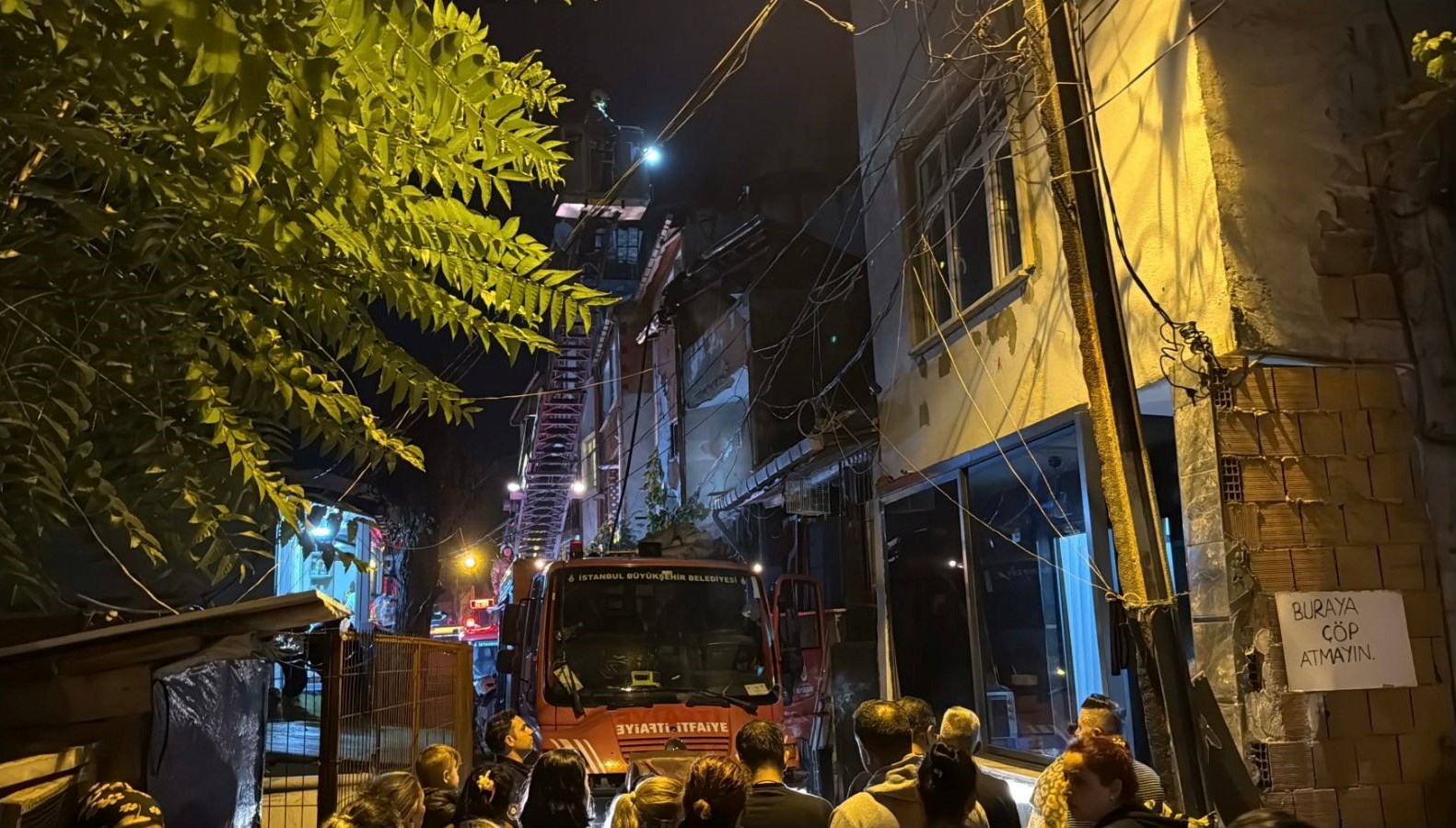 sislide cati katindaki yangin panik yaratti K9We9U5V